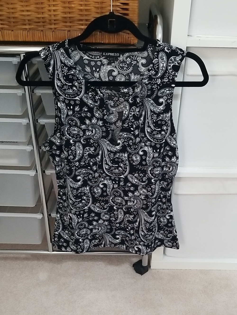 Express Black & White Paisley Tank Top With Keyhole Neck